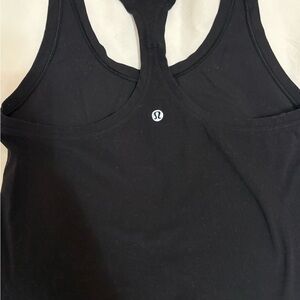 Black lululemon tank top